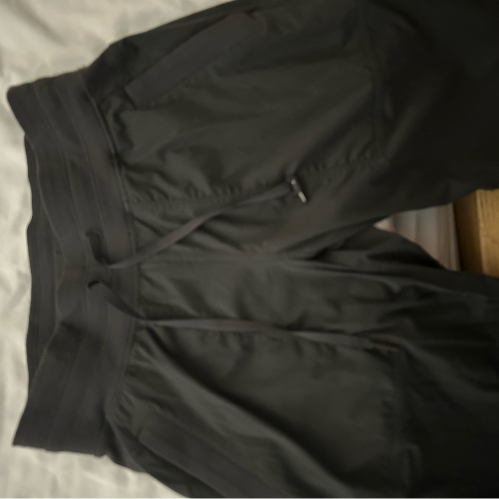 Lululemon Athletica Charcoal Drawstring Leggings